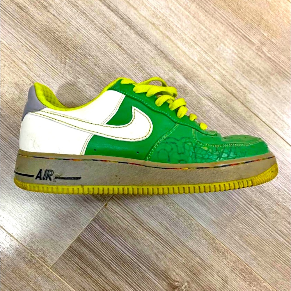 Nike Air Force XXV